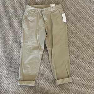 Liz Claiborne Classic Chino Khaki Pants